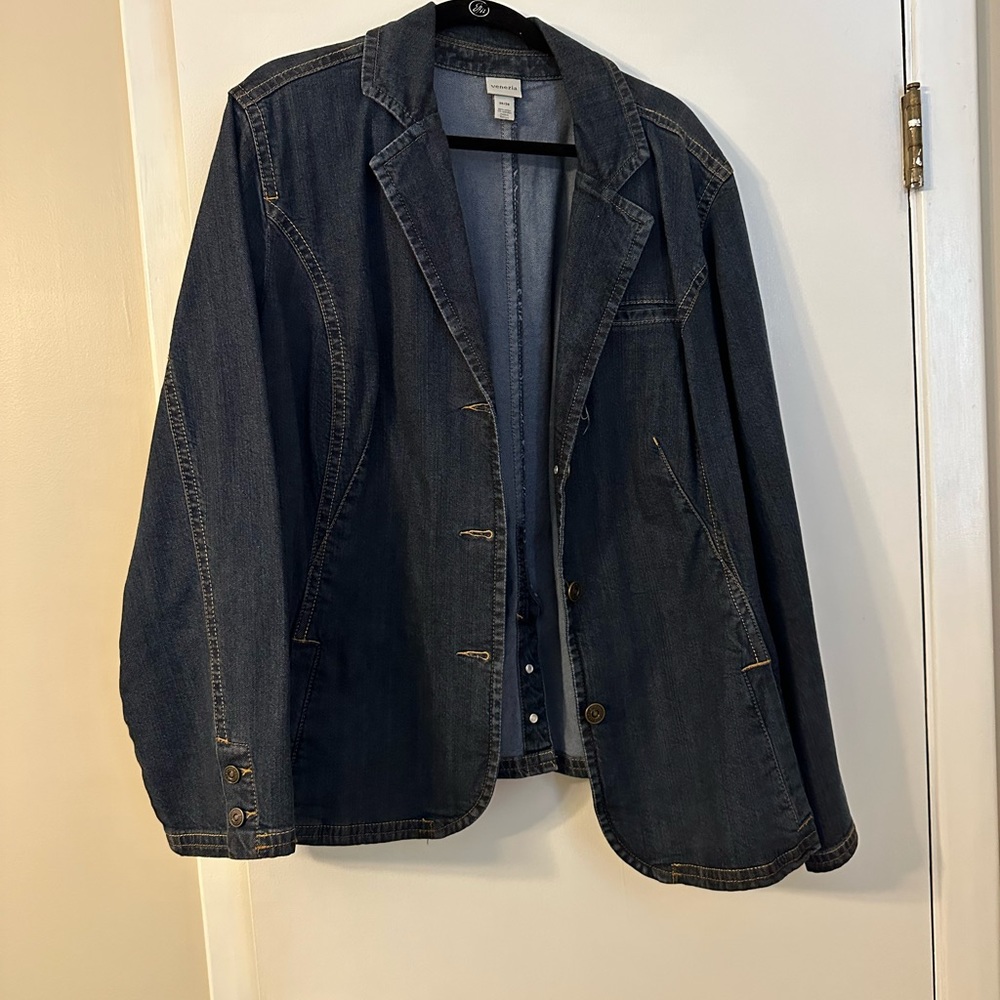 Dark wash denim blazer